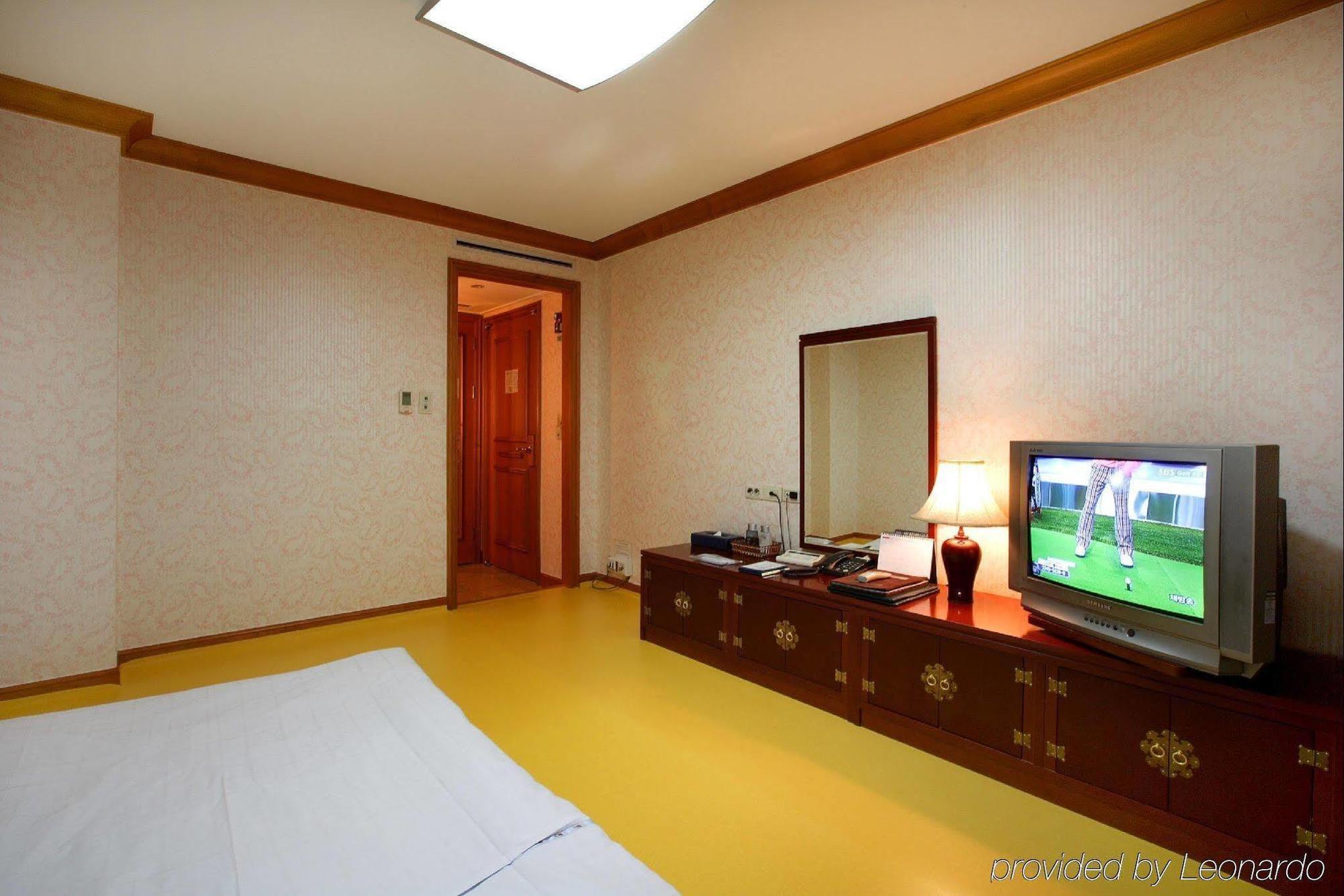 โรงแรมคารัค ทัวริส โซล ภายนอก รูปภาพ